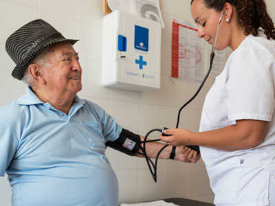 Ursachen und Risikofaktoren Blutdruckmessen